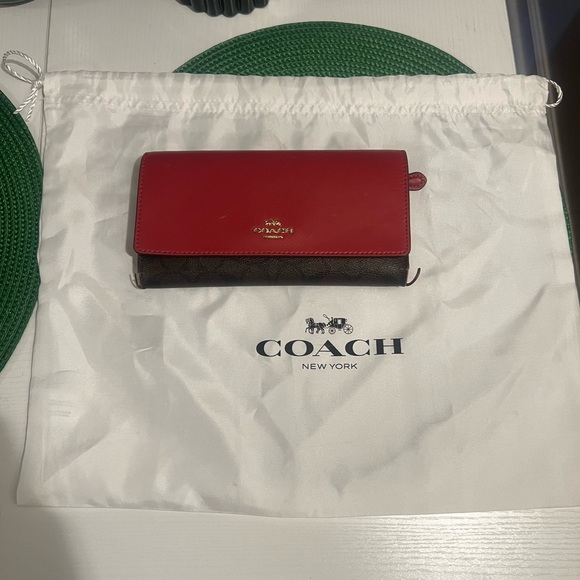 Dooney & Bourke Ostrich Wallet, Coach Leather & Canvas Wallet & Coach Dust Bag - Picture 11 of 12